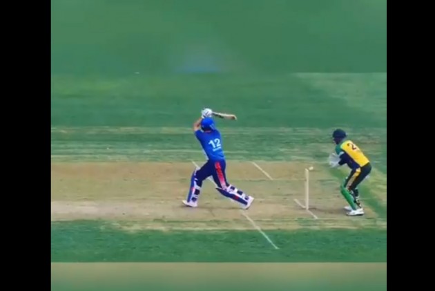 Yuvraj Singh wicket in the first match of GT20