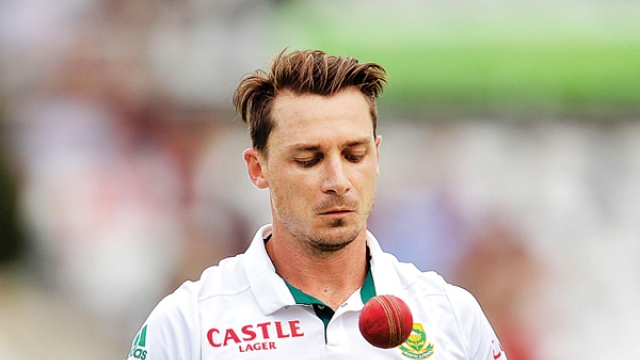 Dale Steyn Shuts Down An Indian Fan For Mocking South Africa Win: On Sunday, South Africa defeated England in the first match of the ongoing four matches Test series with a huge margin of 207 runs.