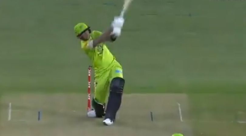 On Thursday, the eliminator match of the ongoing ninth edition of the KFC Big Bash League commenced between Hobart Hurricanes and Sydney Thunders at Bellerive Oval in Hobart.