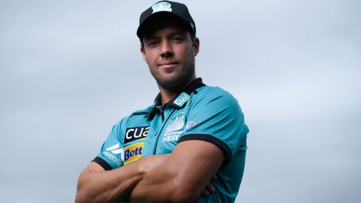 AB de Villiers Opens Up His Account With A Cracking Shot in BBL 2019-20)