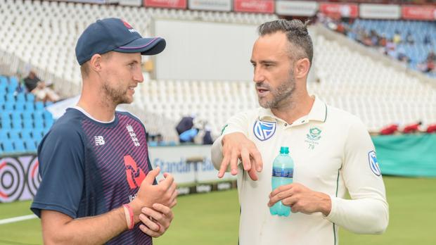 On Sunday, in the ongoing fourth match of South Africa vs England Test series 2020, South African fielder Faf Du Plessis took a stunner to dismiss English player  Joe Root at Johannesburg.