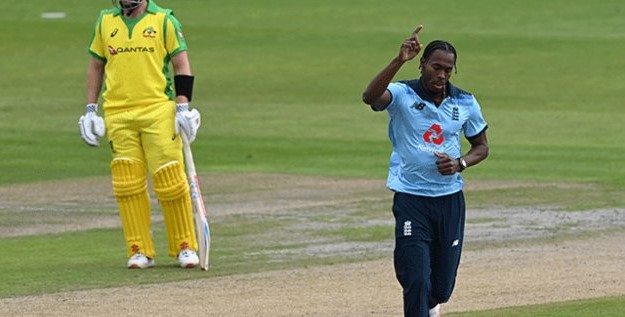 Jofra Archer Continues To Dominate As He Castles Marcus Stoinis With A Ripper