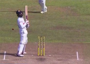 Dhananjaya de Silva gets out hit-wicket (Pic - SonyLiv)