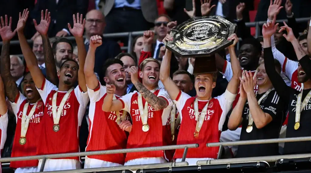 Arsenal lifts Community Shield 2023