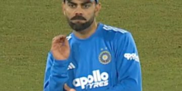 Watch: Virat Kohli entertains fans with 'Nagin Dance' after Quinton De Kock's dismissal in Raipur ODI