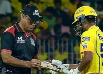 IPL 2026: Strange scenes as Ayush Mhatre's Bat Fails Twice, Umpire Blunder Steals Spotlight in CSK vs PBKS Clash