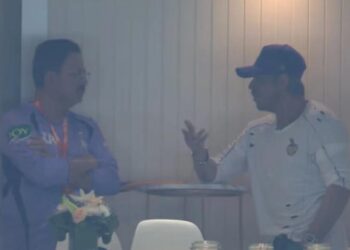 Watch: SRK's intense chat with KKR CEO raises big questions amid poor start