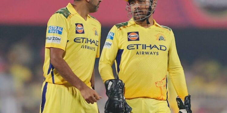 When MS Dhoni Got Angry At Ravichandran Ashwin's Wild Celebration